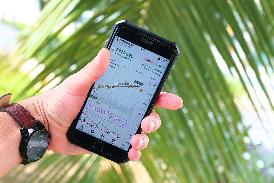 Zinka Logistics Solution Share Price Target 2025: Expert Insights
